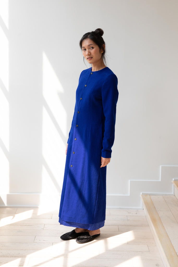 Auralee | Wool Silk Collarless Dress in Royal Blue