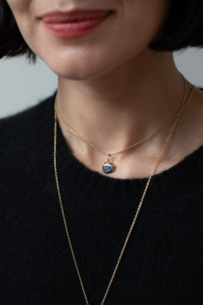 Kathryn Bentley | Oval Sapphire Pendant Necklace