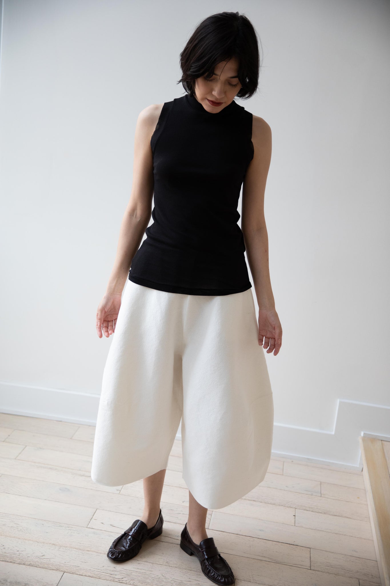 rennes — Auralee | Super High Gauge Sheer Rib Tank Top in Black