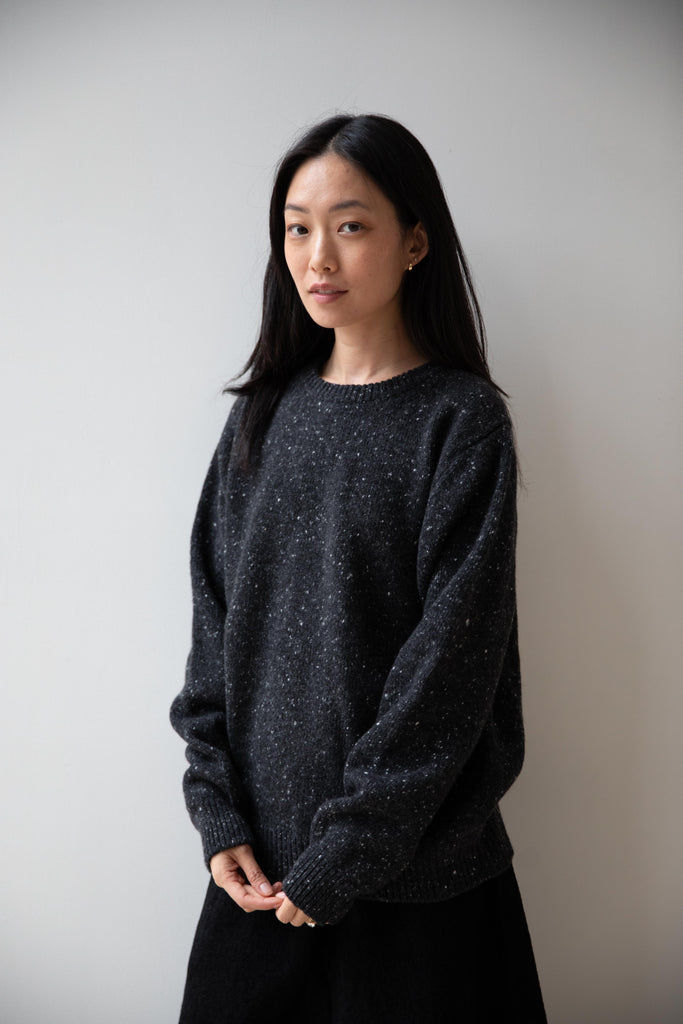 Evan Kinori | Crewneck Sweater in Black Wool Cashmere Tweed