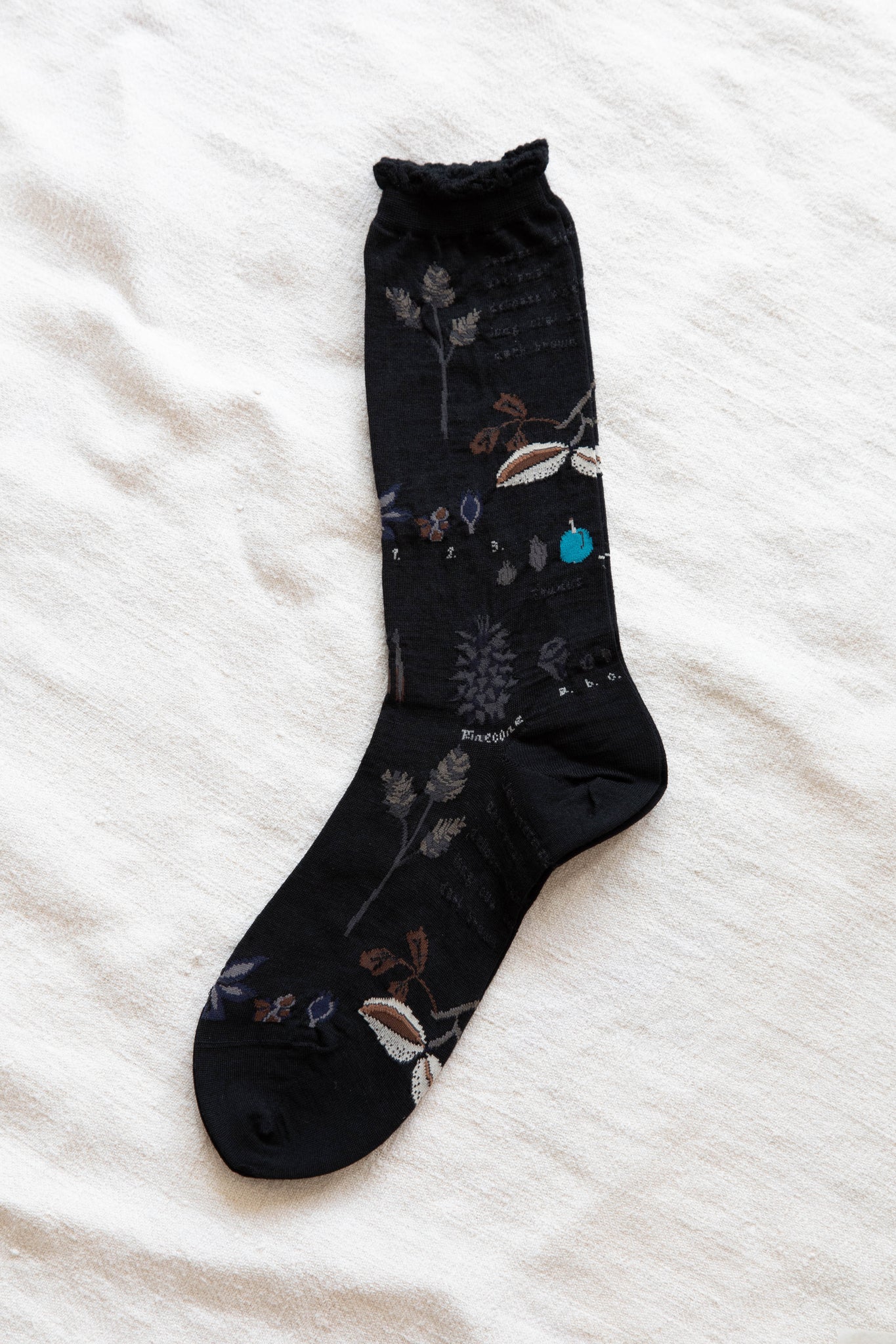 Antipast | Botanical Socks in Black