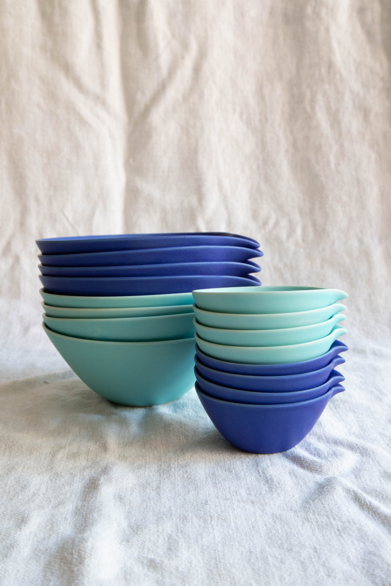 Nesting Bowls in Teal