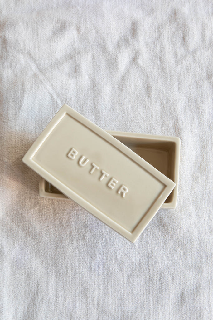 Butter Dish in Taupe