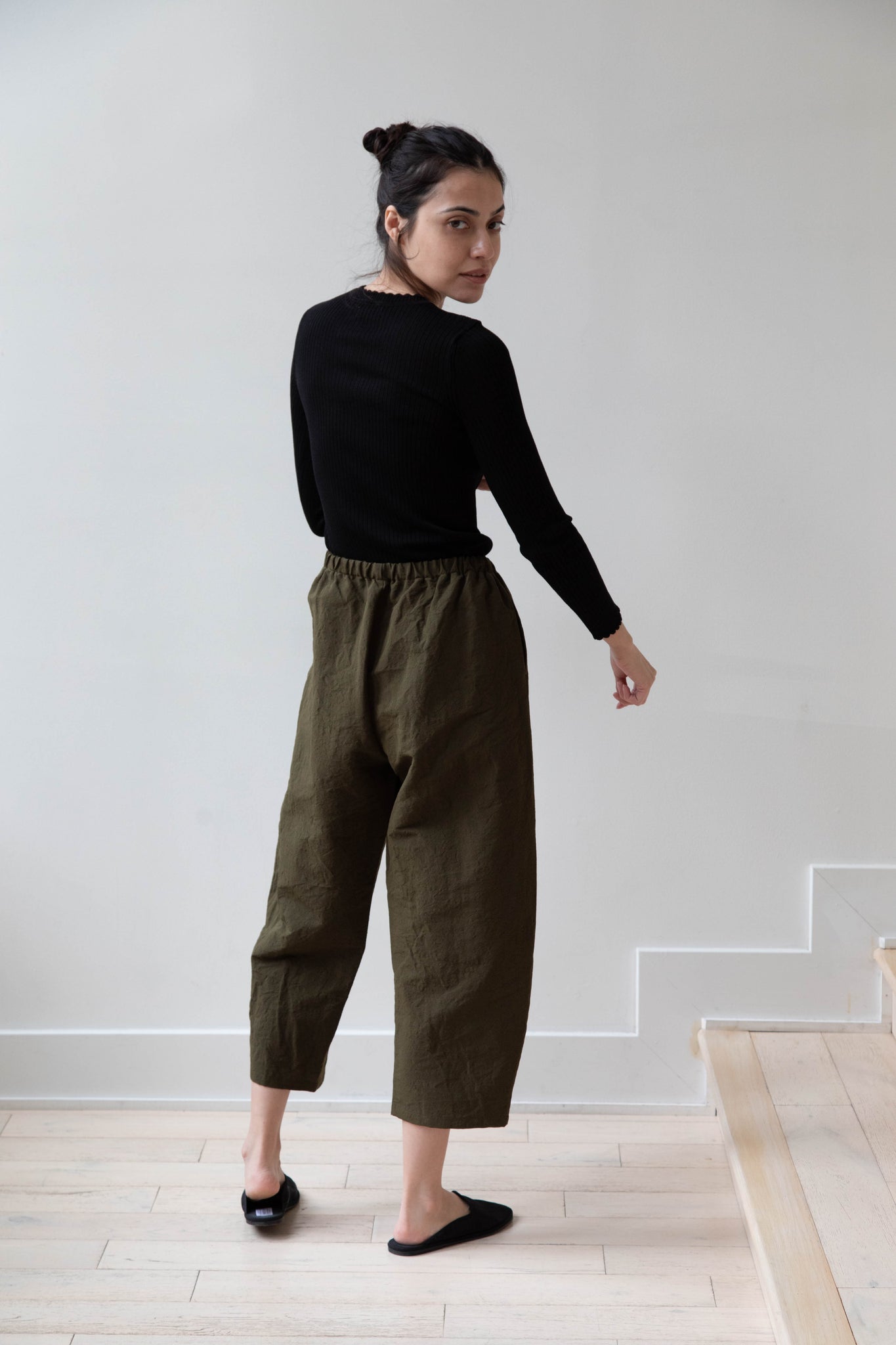 Apuntob | Trousers in Olive Green