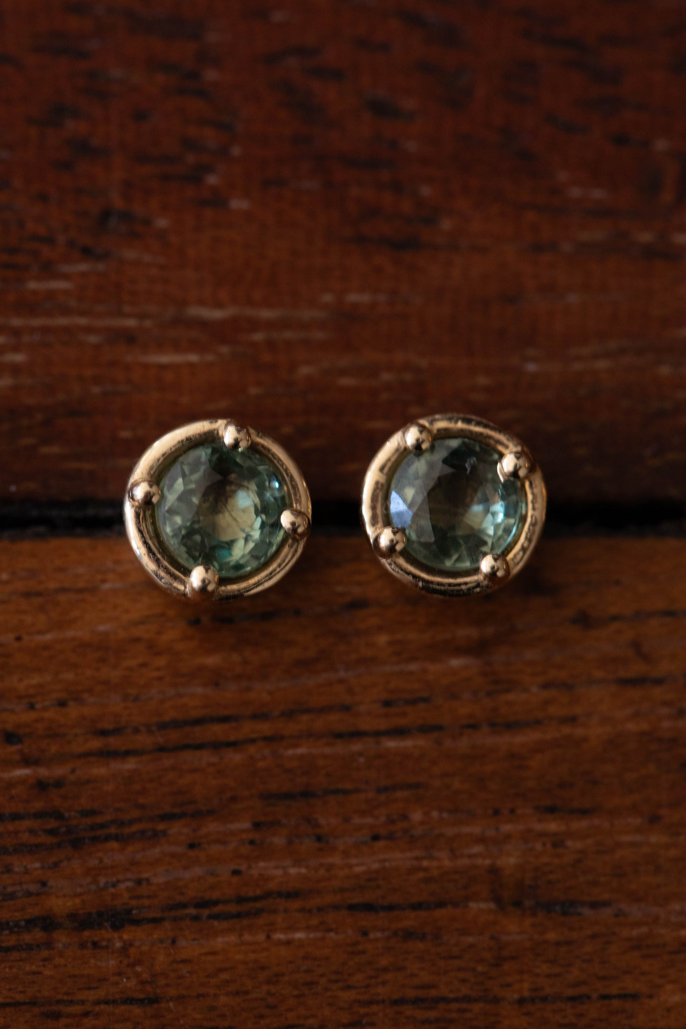 Kathryn Bentley | Large Dot Studs in Green Sapphire