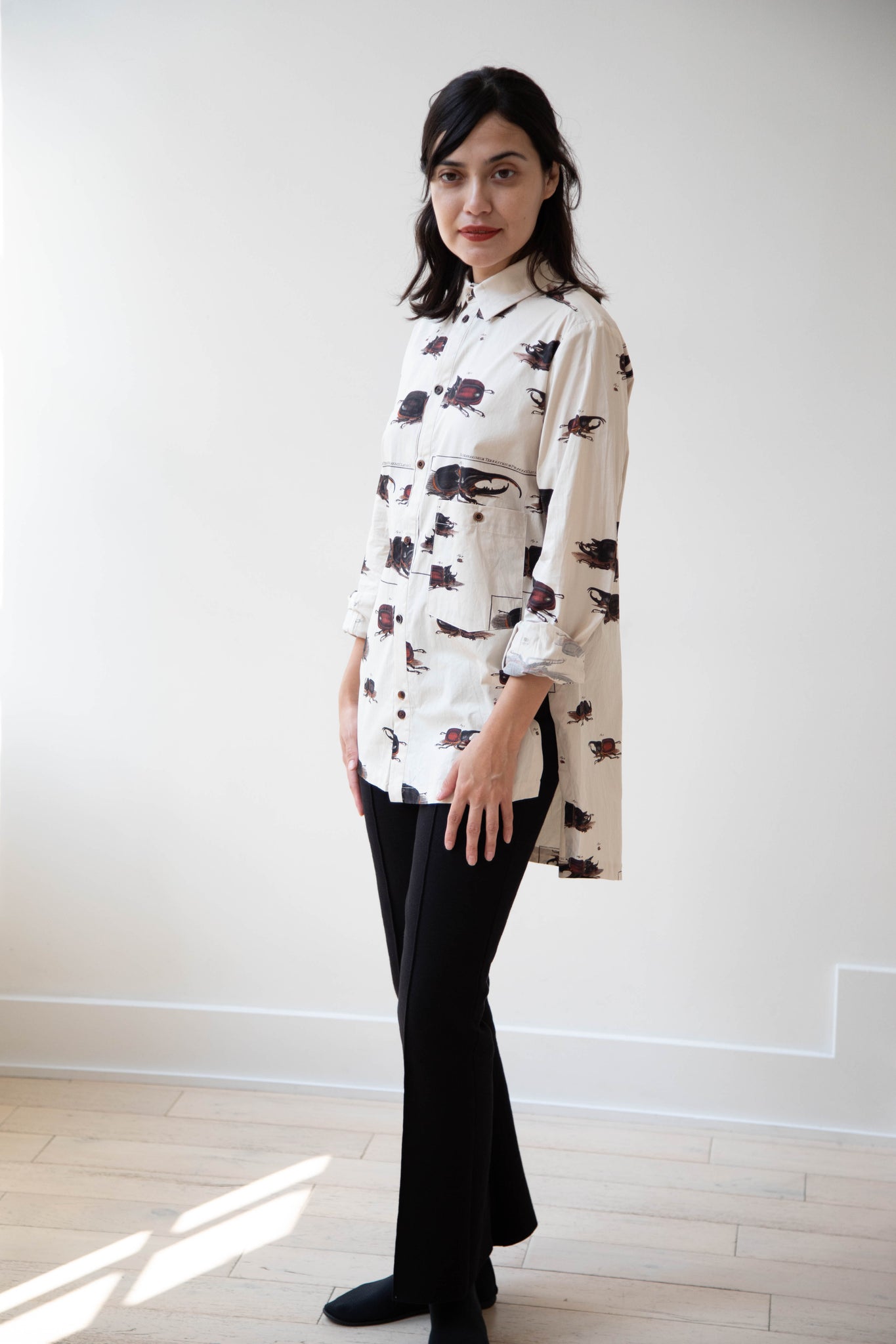 rennes — Aleksandr Manamïs | Slit Detail Top in Scarabs