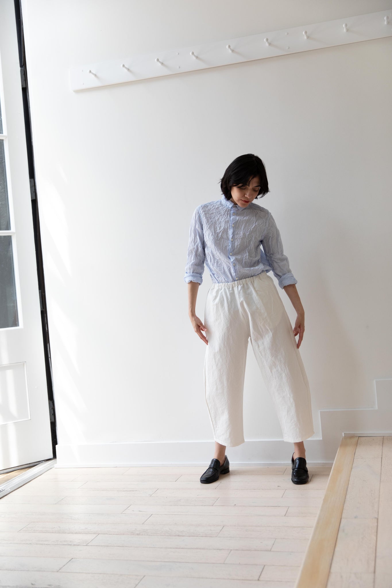 apuntob 2025 パンツ rennes — Apuntob | Curved Trouser in Meringue