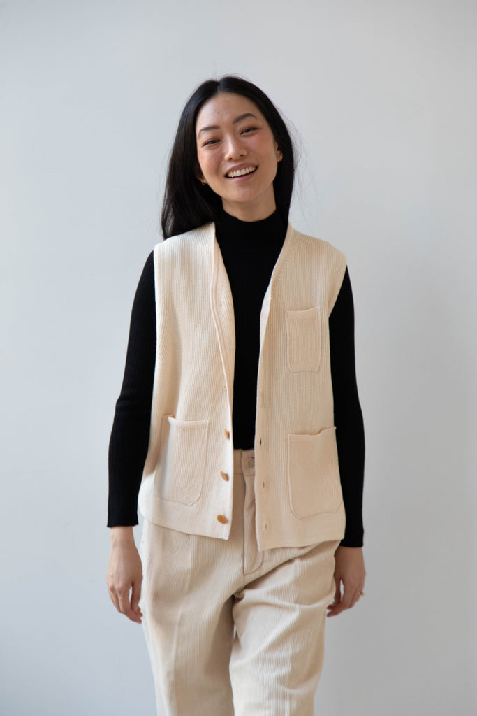 Aseedonclöud | Tea Garden Knit Vest in Beige