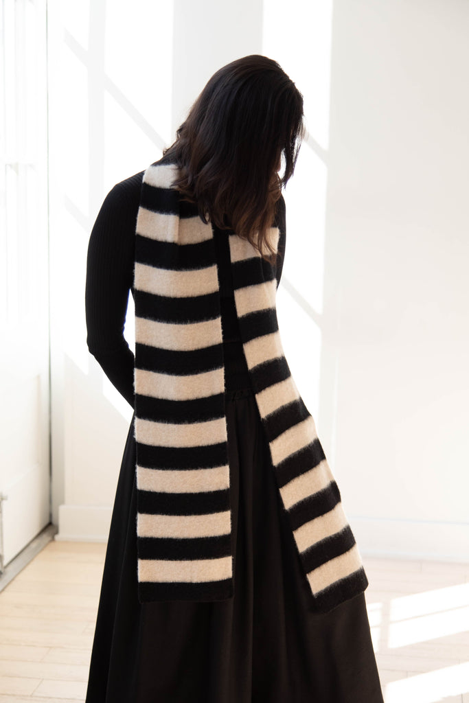 Jo Gordon | Brushed Stripe Scarf in Black & Oatmeal