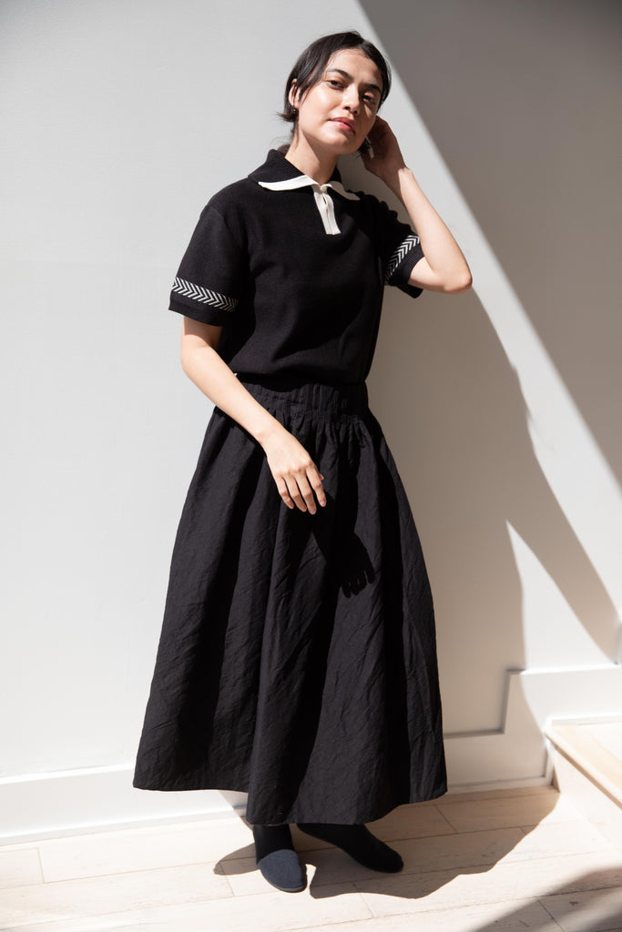 Apuntob | Linen Viscose Skirt in Black
