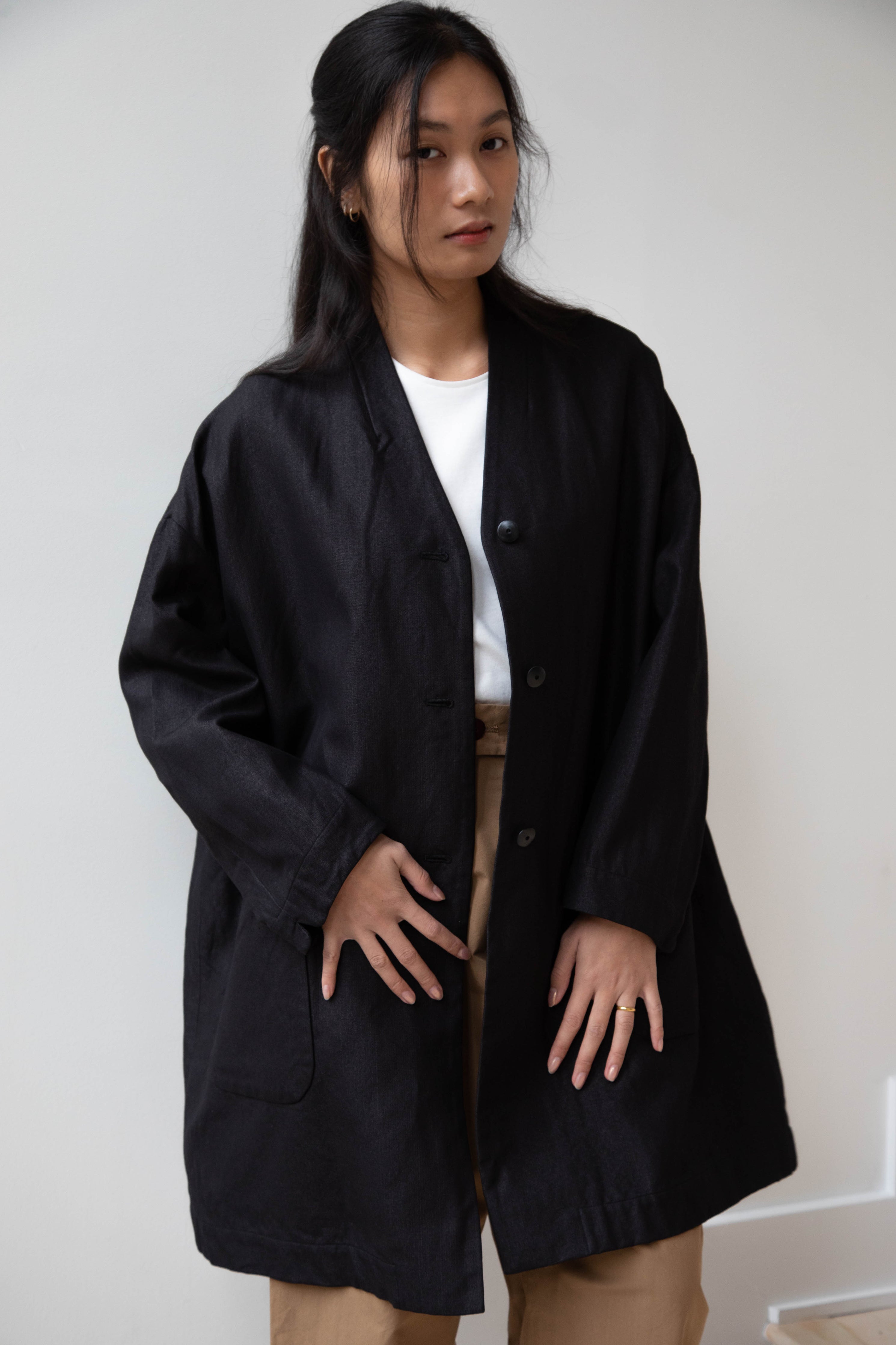 rennes — Arts & Science | Robe Cardigan Jacket in Vintage Black Washi