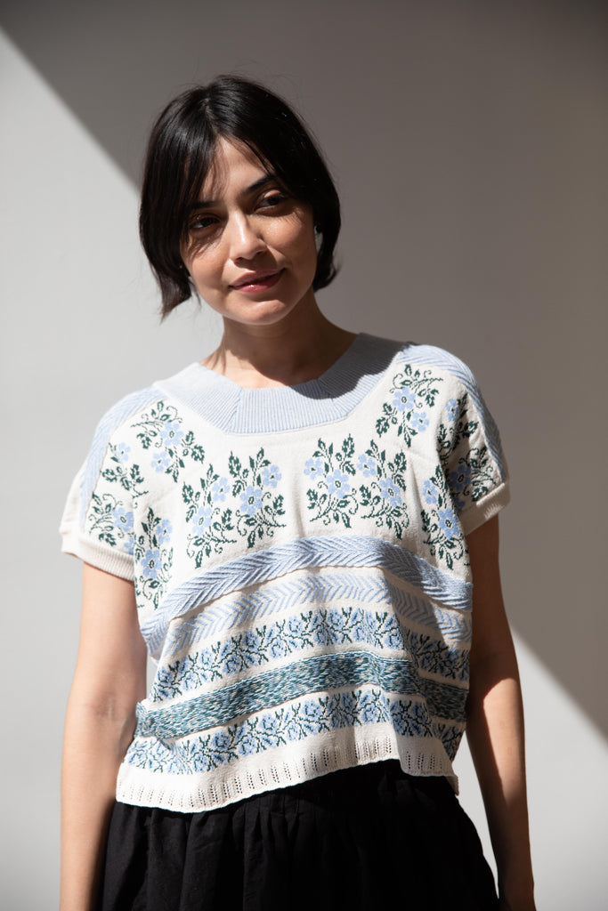 Aseedonclöud | Flower Jacquard Knit Blouse