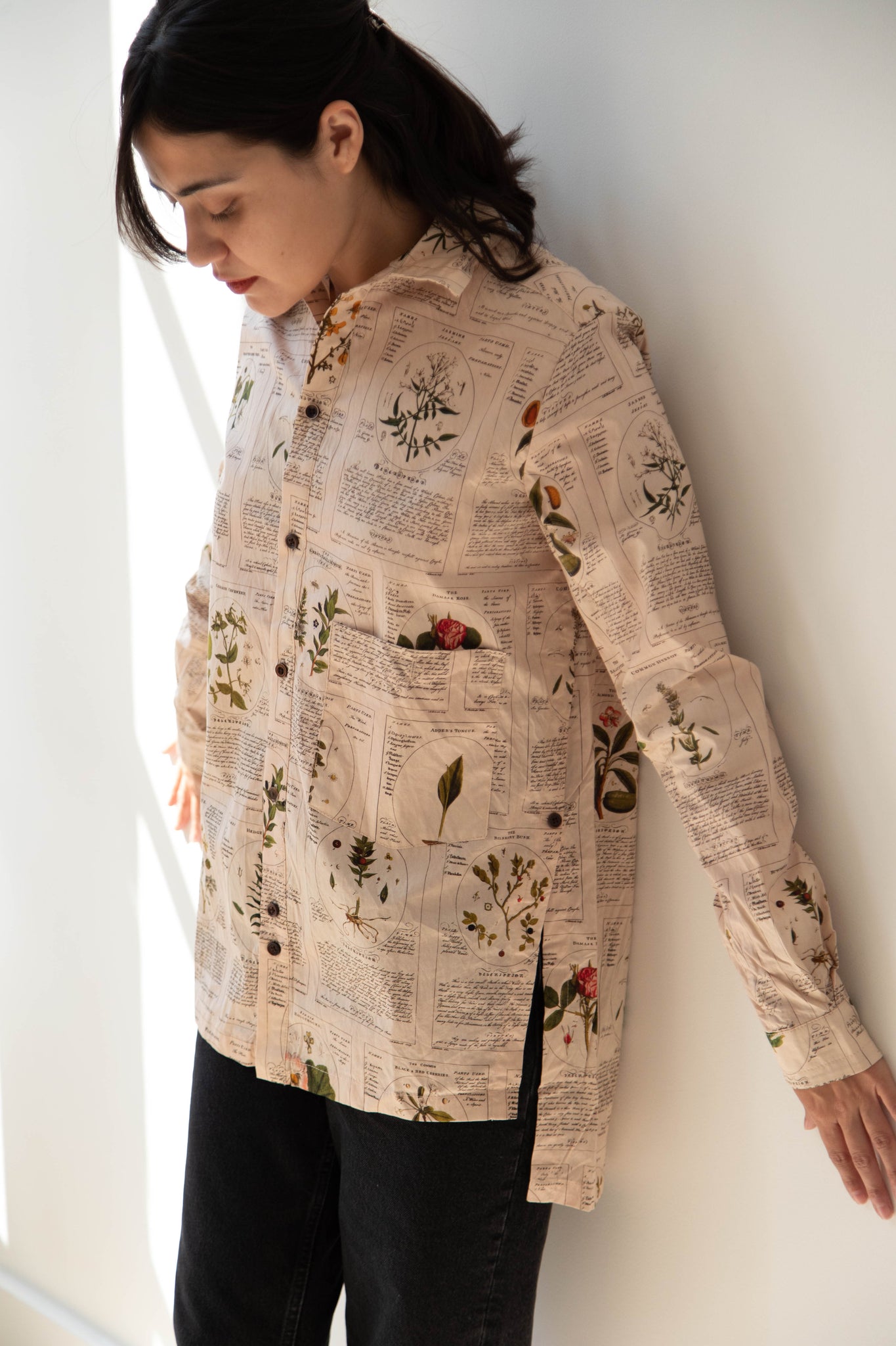 rennes — Aleksandr Manamïs | Slit Detail Top in Herbarium