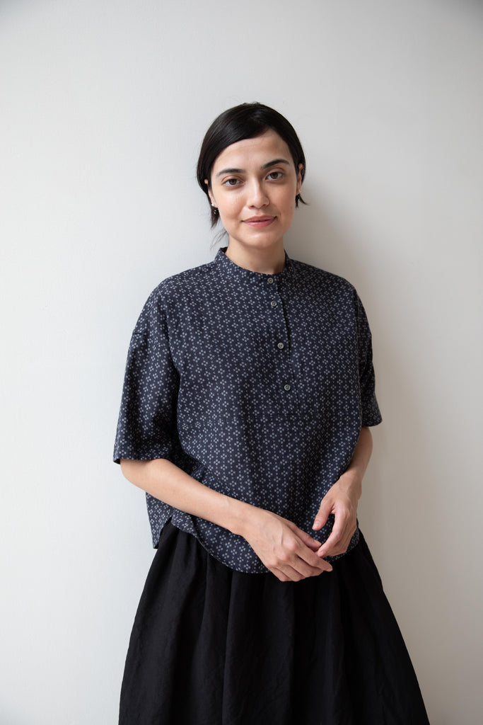 Arts & Science | Big Yoke Short Sleeve Shirt in Block Flower