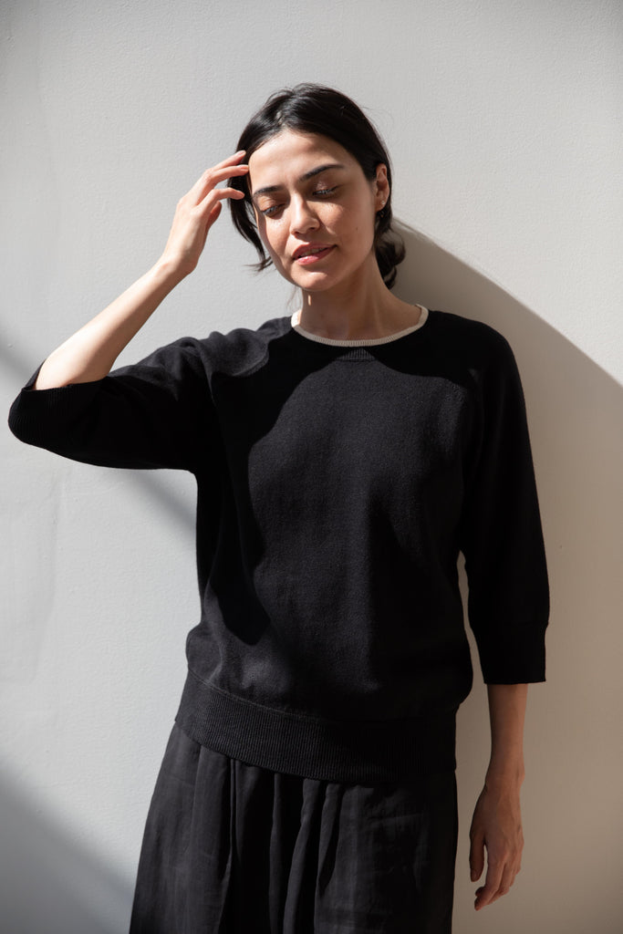 MHL | Tipped Crew Neck T-Shirt Hemp Cotton in Black