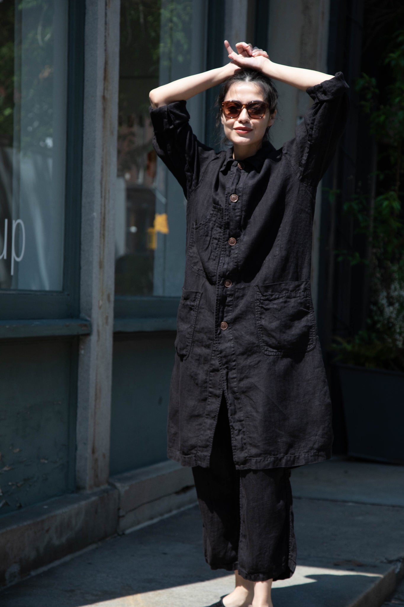 Armen | Work Coat in Black Twill Linen