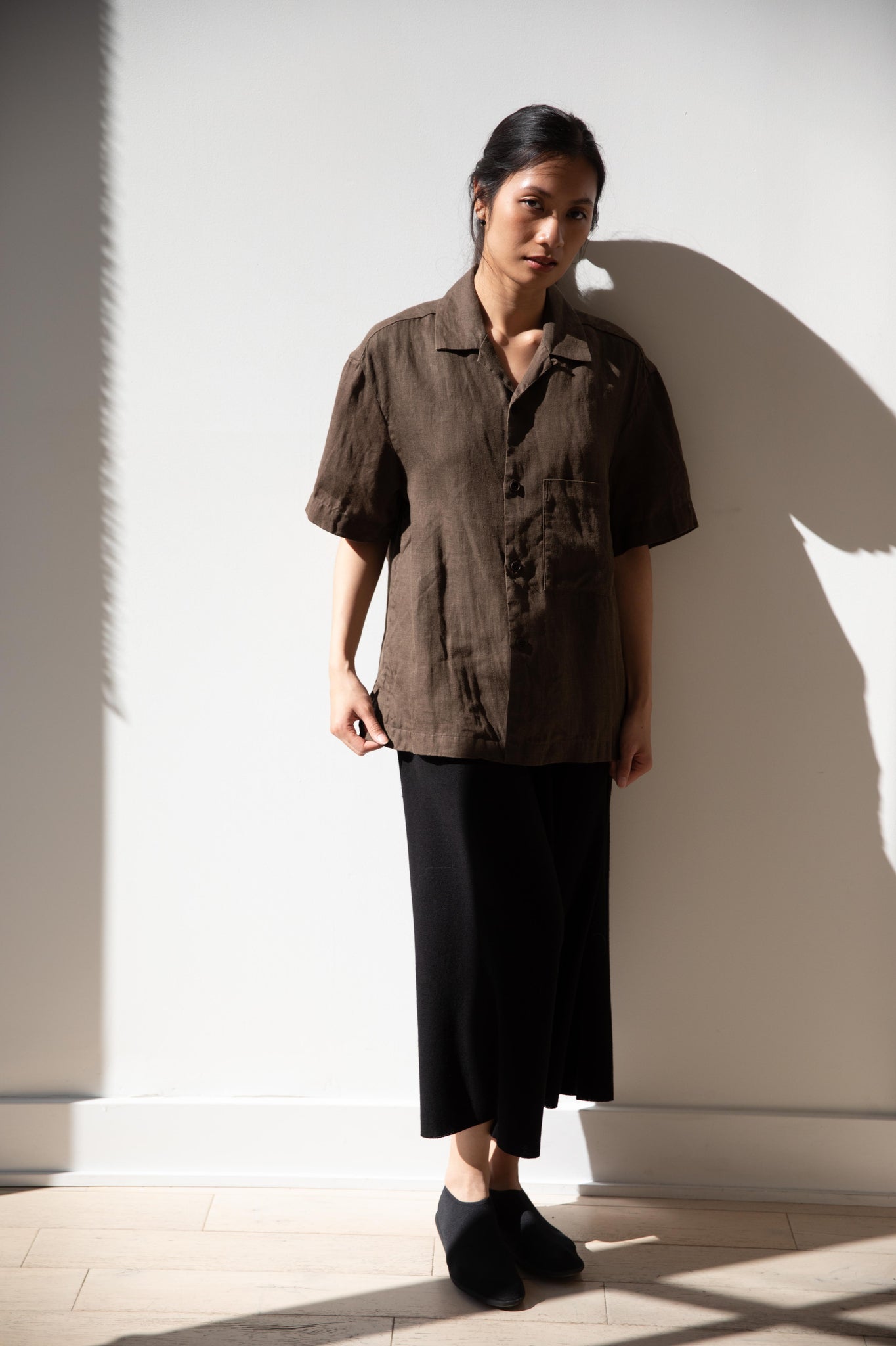 rennes — Evan Kinori | Short Sleeve Shirt in Dark Olive