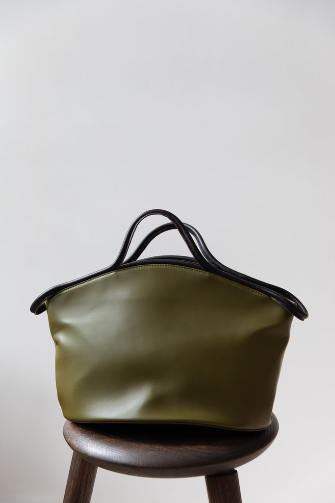 The Backward Vendor | Tide Hold Tote Bag in Matcha