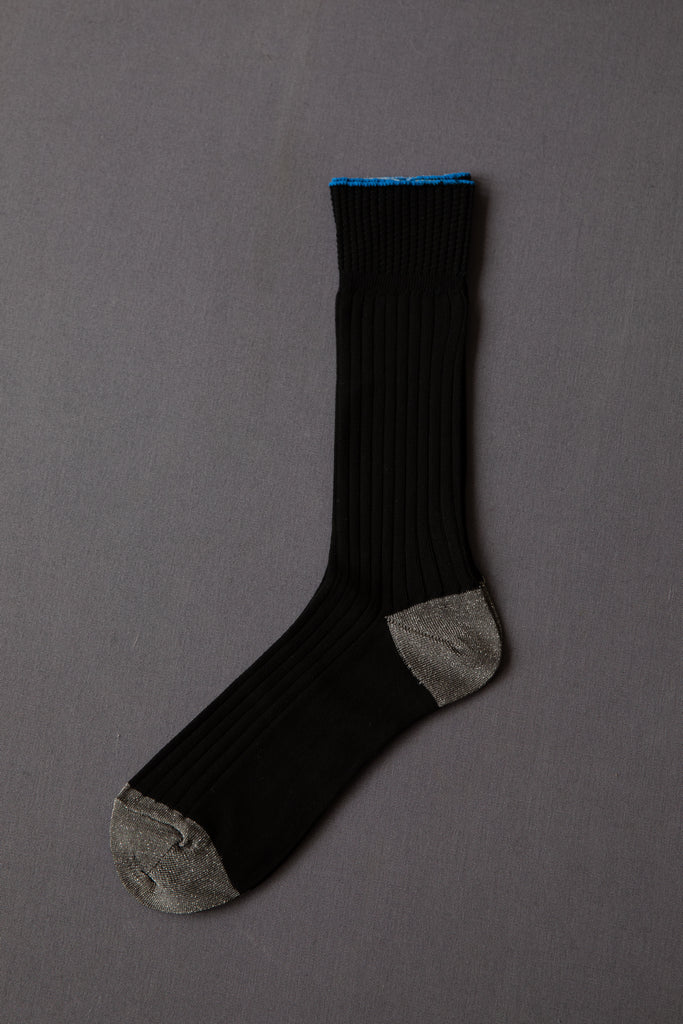 Kuri Botella | Ribbed Socks in Black