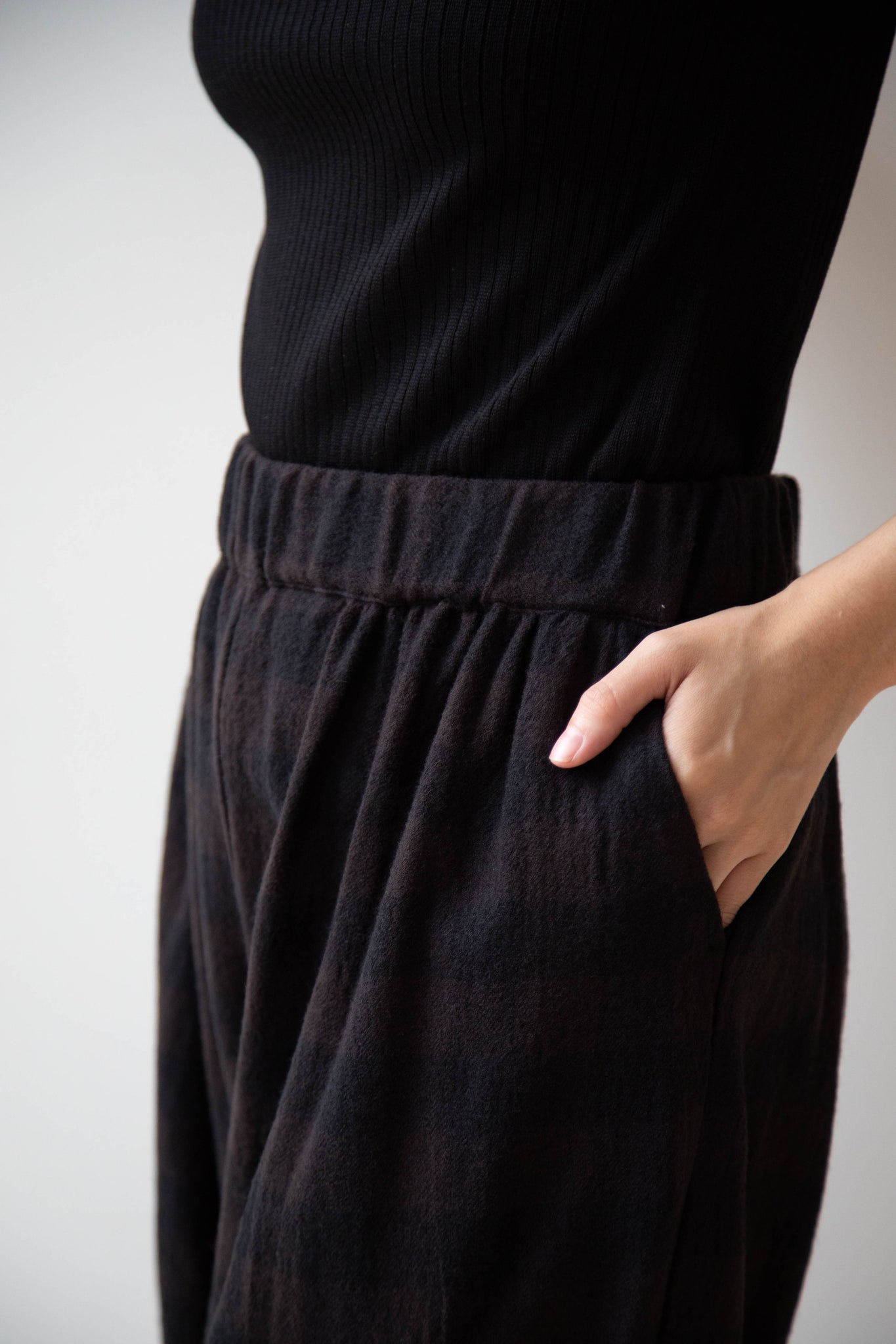 Apuntob | Long Trousers in Checked Wool