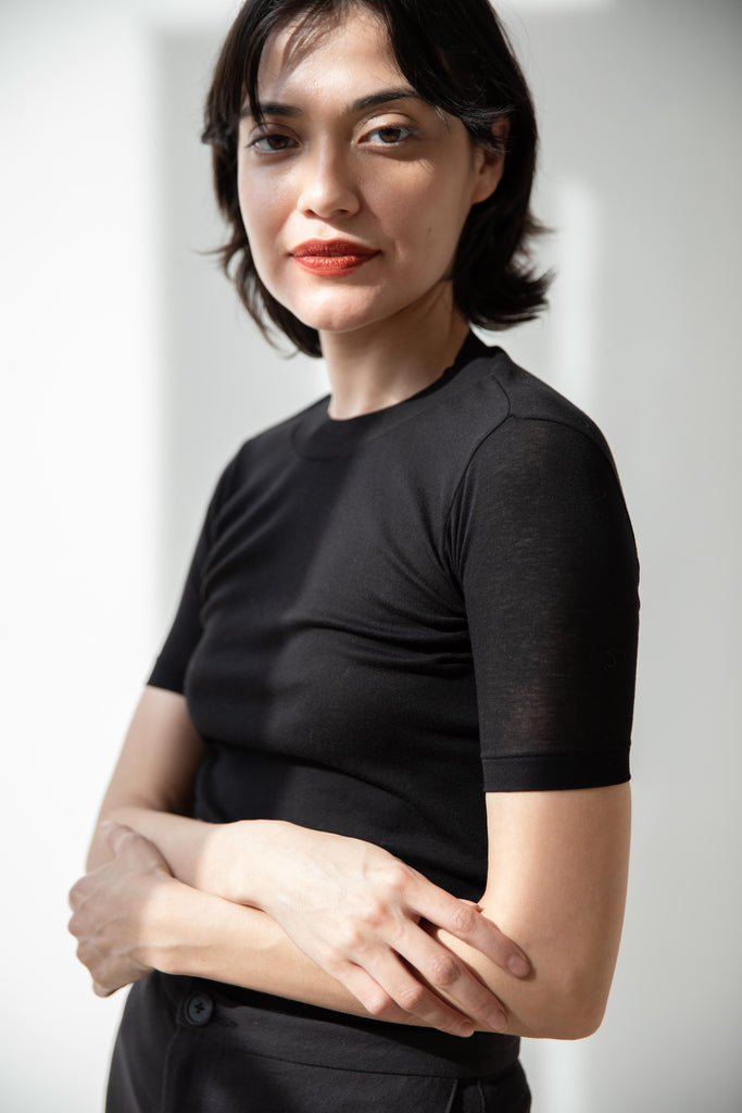 Auralee | Super High Gauge Sheer Rib Tee in Black