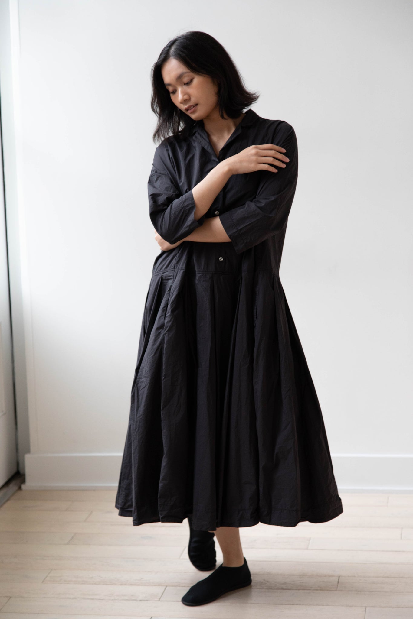 pleated dress with collar English Factory