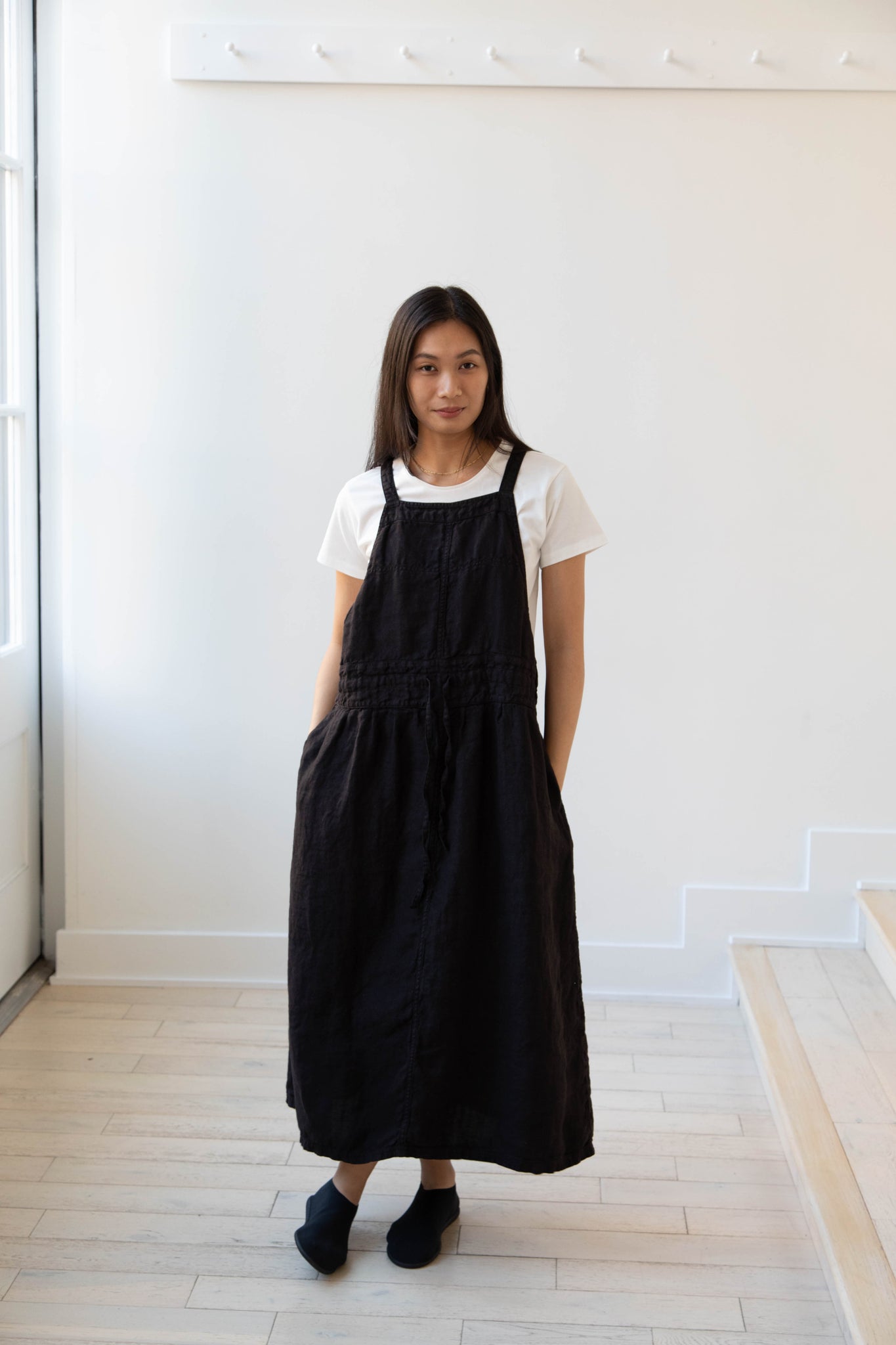 Armen | Linen Apron Dress in Black Armen | Linen Apron Dress in Black
