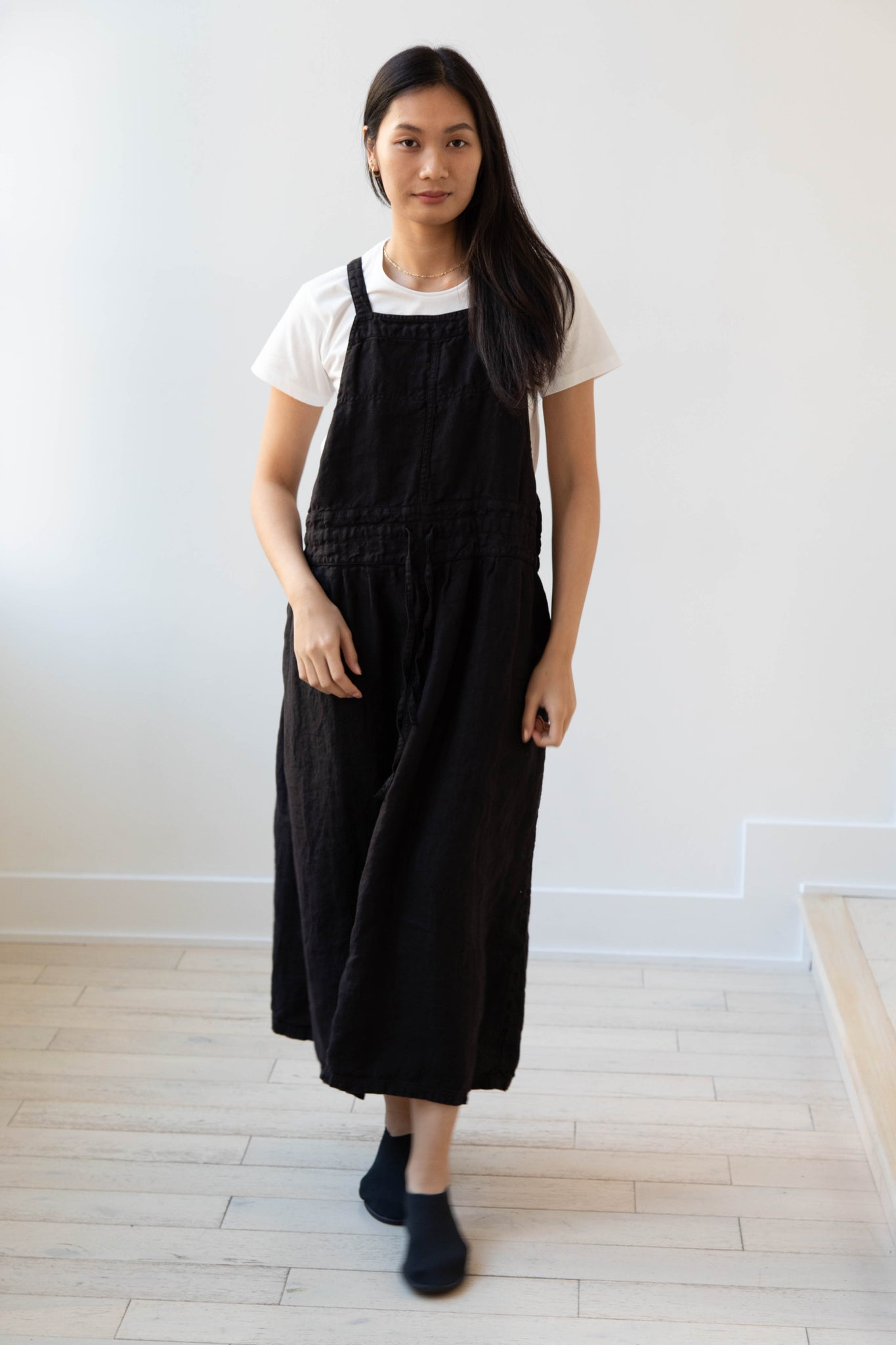 Armen | Linen Apron Dress in Black Armen | Linen Apron Dress in Black