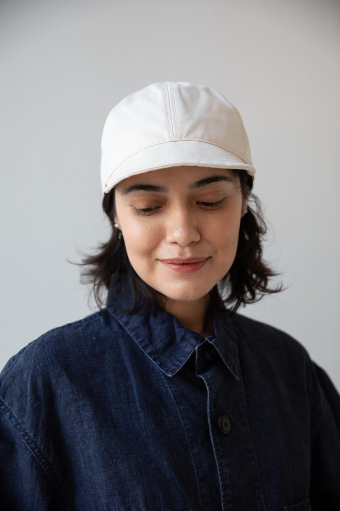 Aseedonclöud | HW Cap in Off White