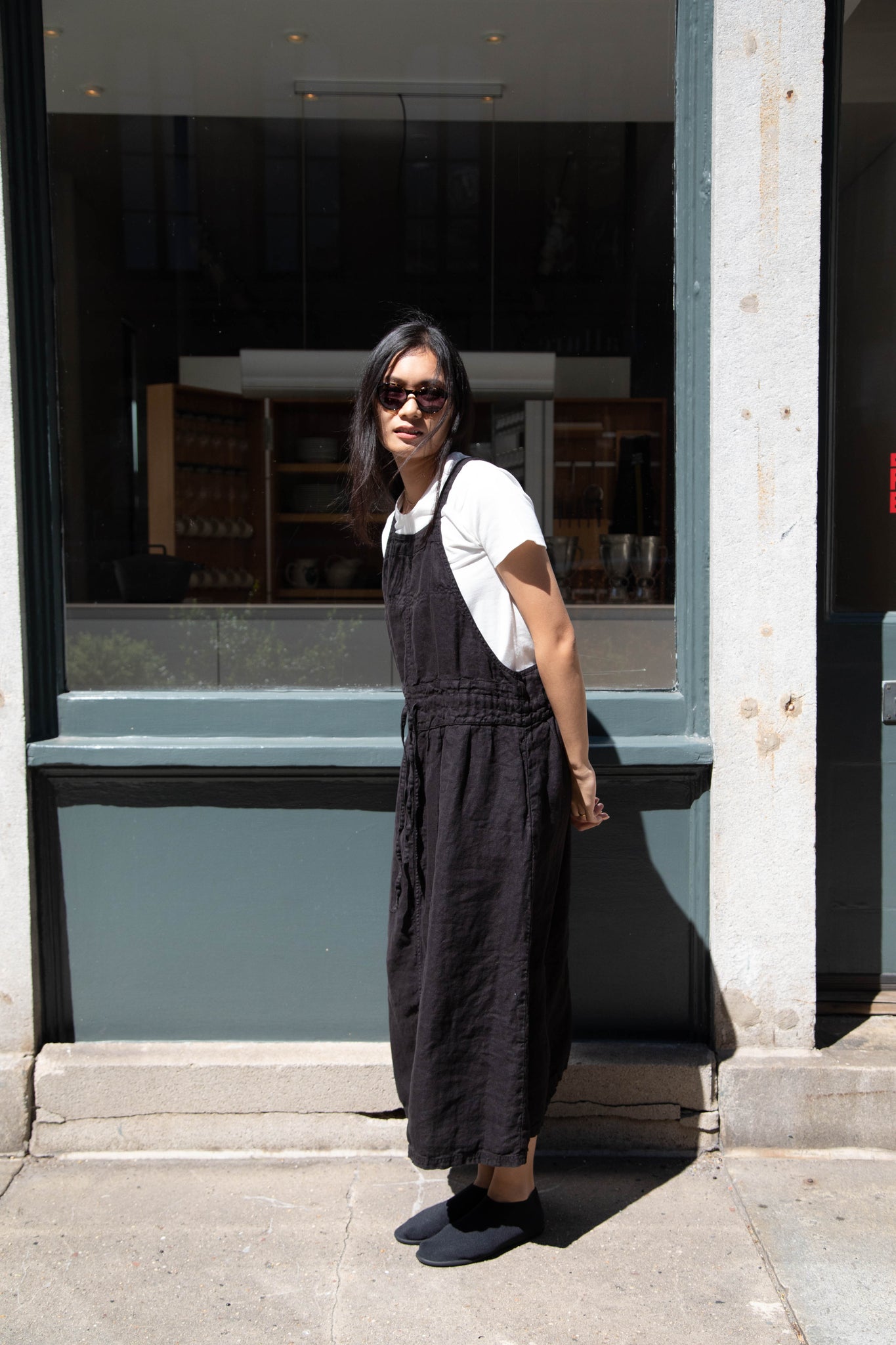 Armen | Linen Apron Dress in Black Armen | Linen Apron Dress in Black