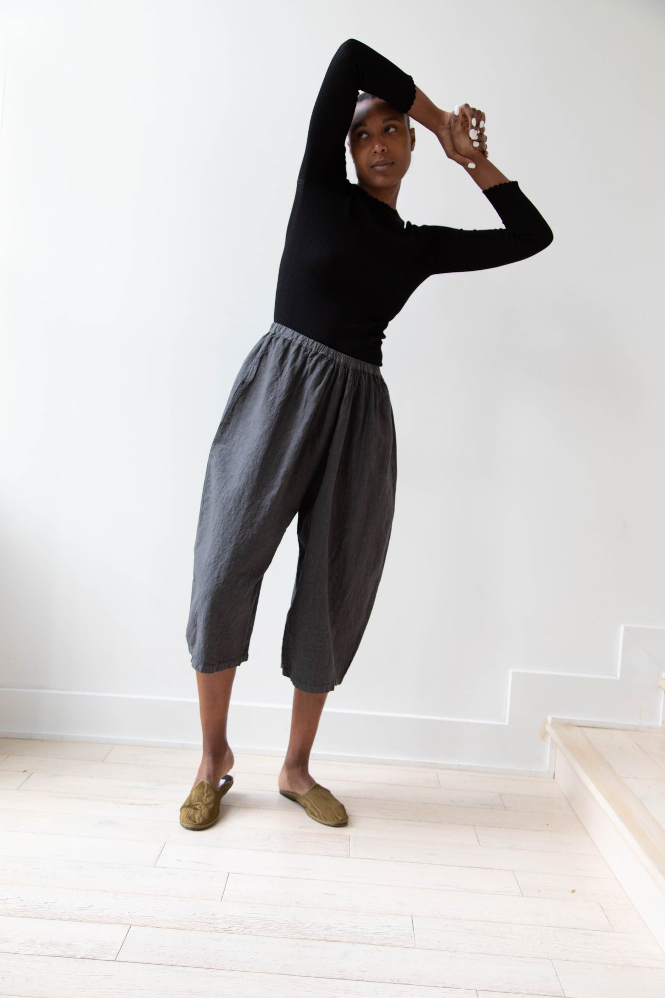 Manuelle Guibal | Large Pantalon in Bitume
