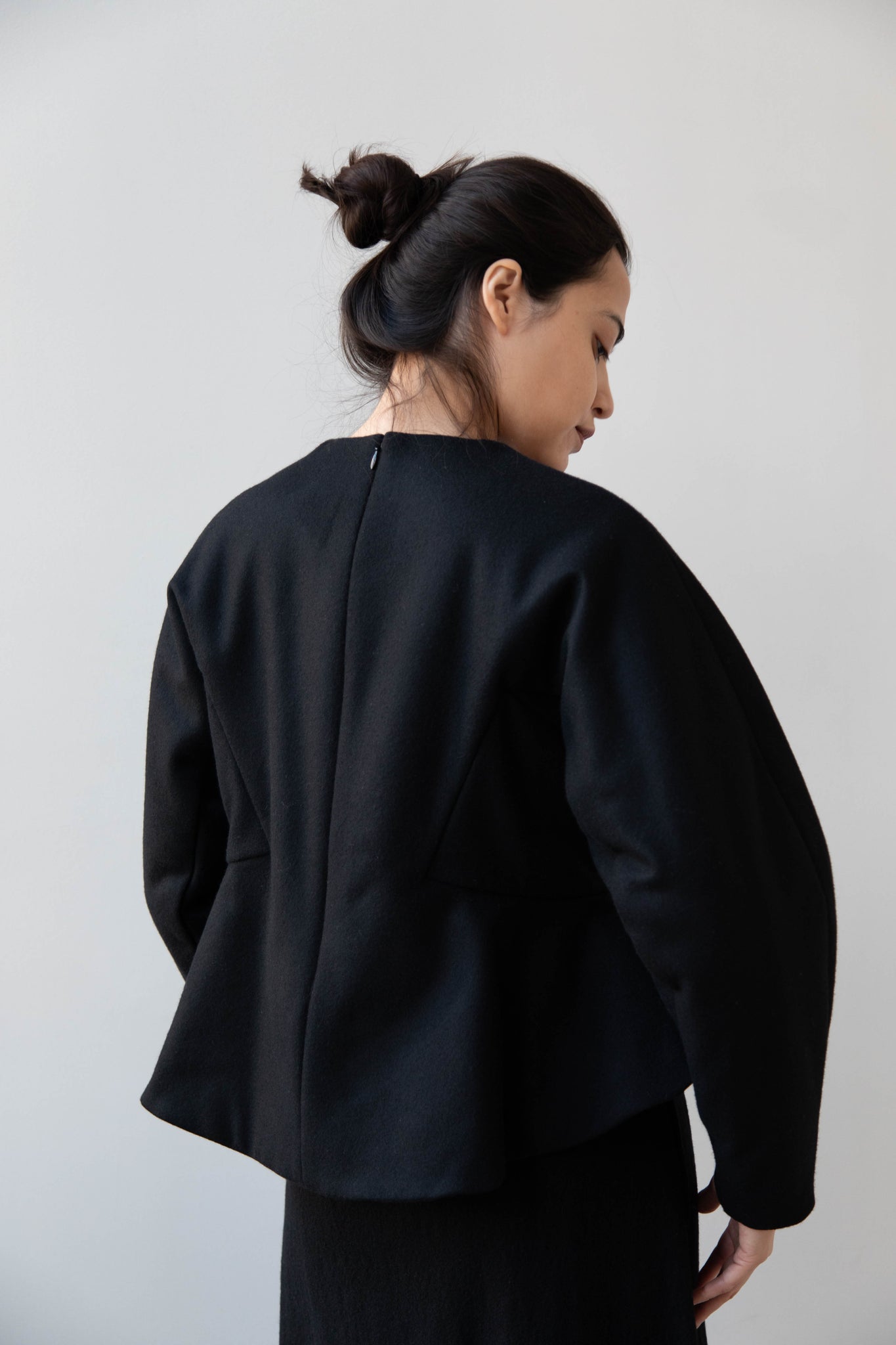 Tenne Handcrafted Modern | Pullover in Black Tenne Handcrafted Modern | Pullover in Black