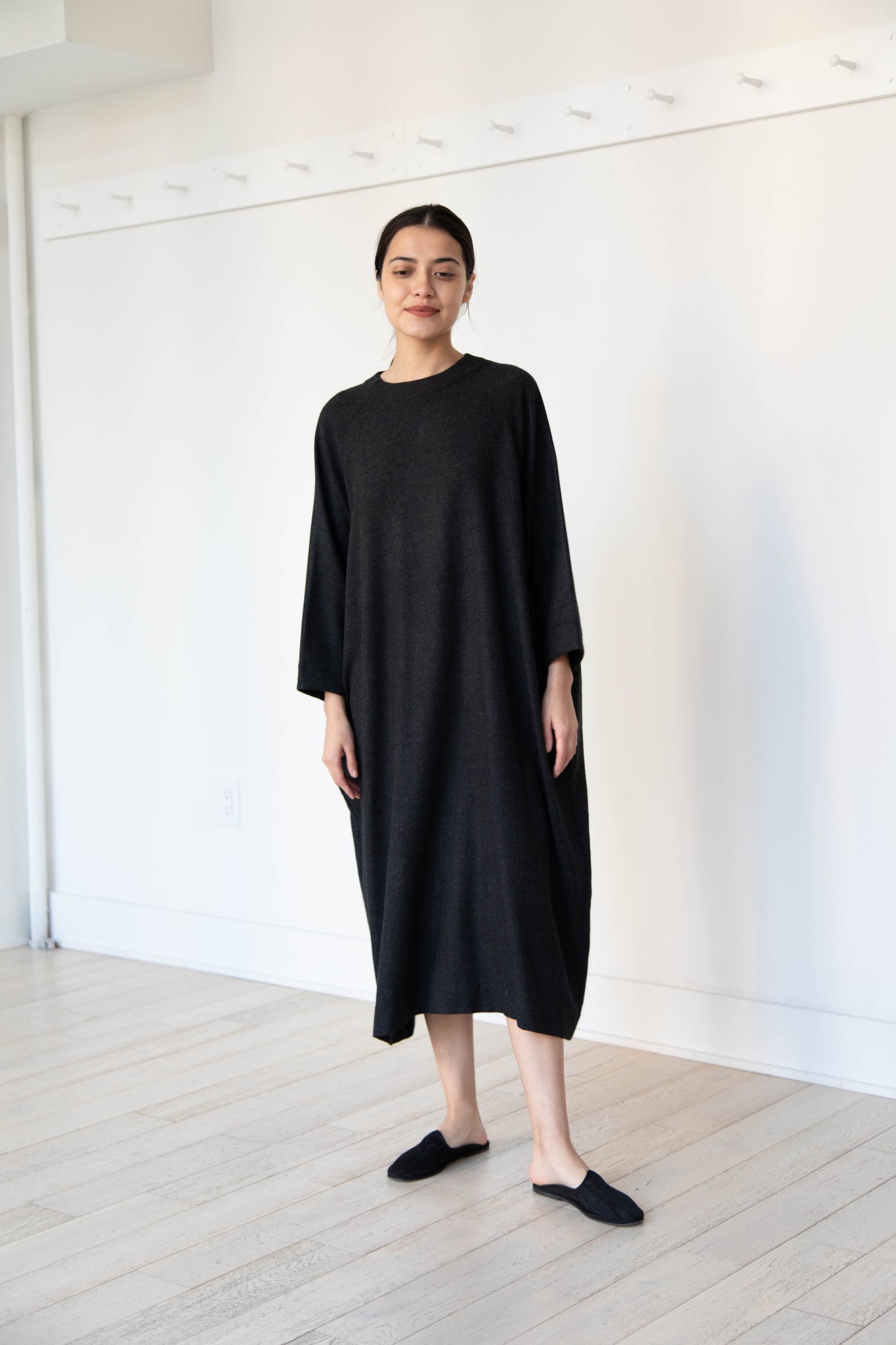 Arts & Science Raglan Sleeve Charcoal Cashmere Silk Dress