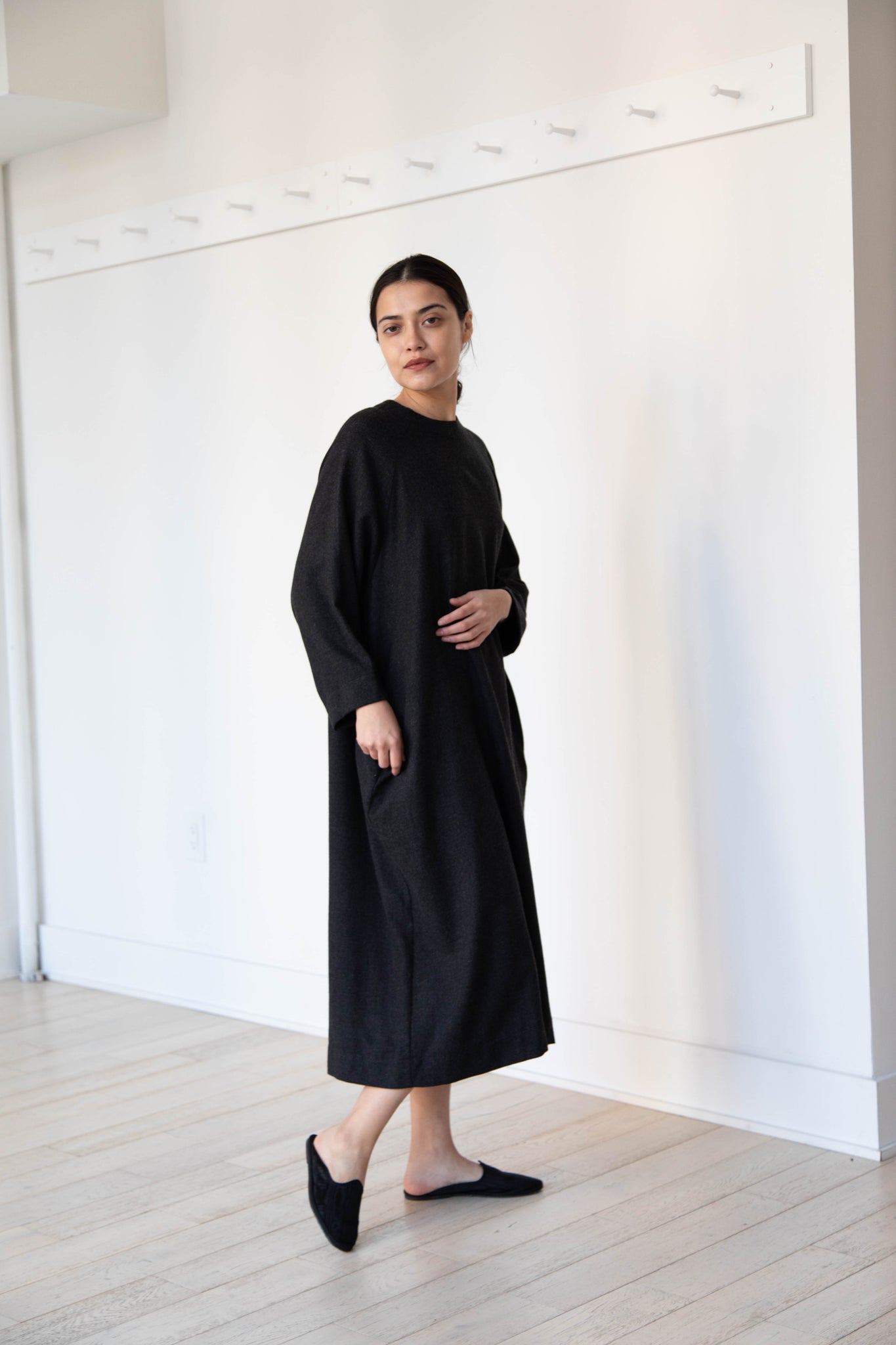 Arts & Science Raglan Sleeve Charcoal Cashmere Silk Dress
