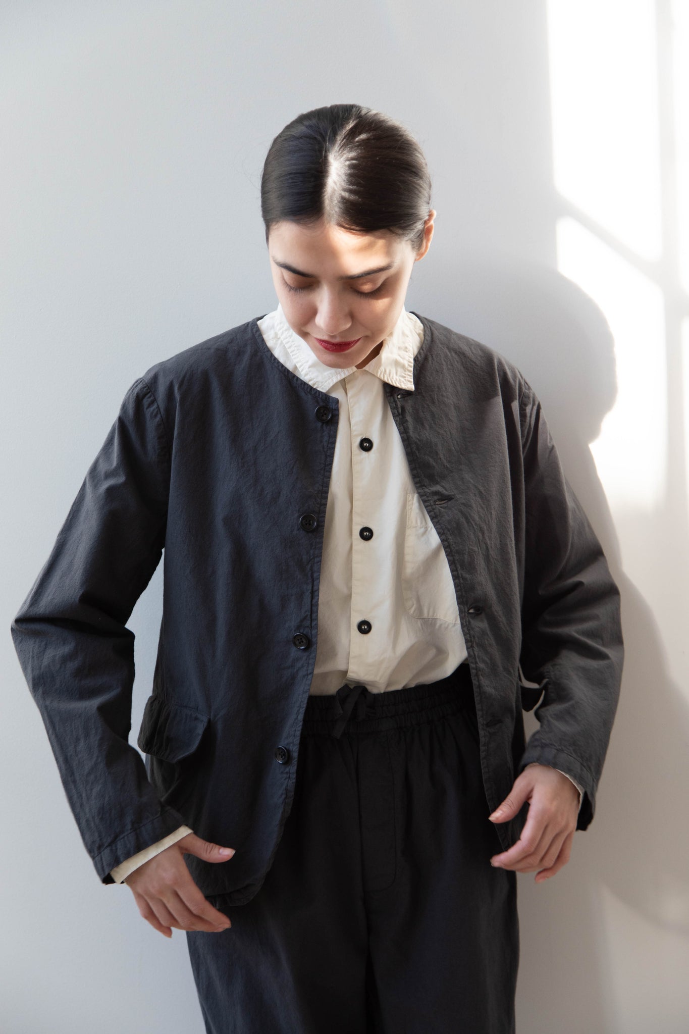 Vas-y Lentement | Collarless Jacket in Washed Black