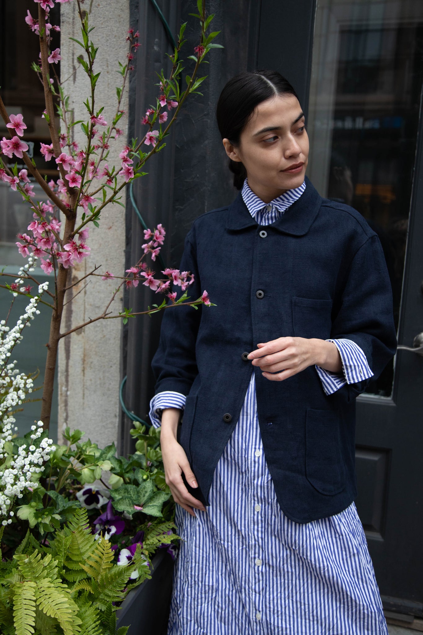 rennes — Evan Kinori | Three Pocket Jacket in Navy Butcher Linen