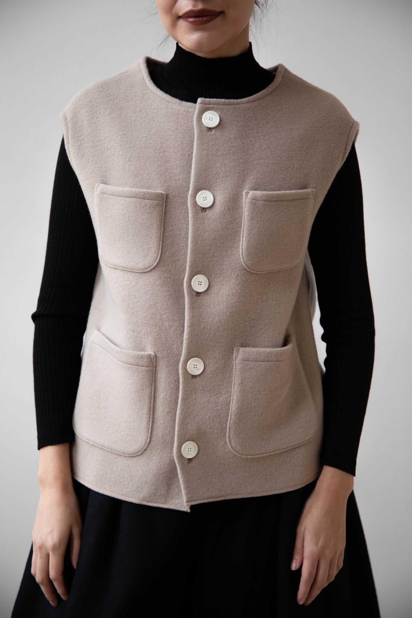 Gram Wool Vest in Taupe