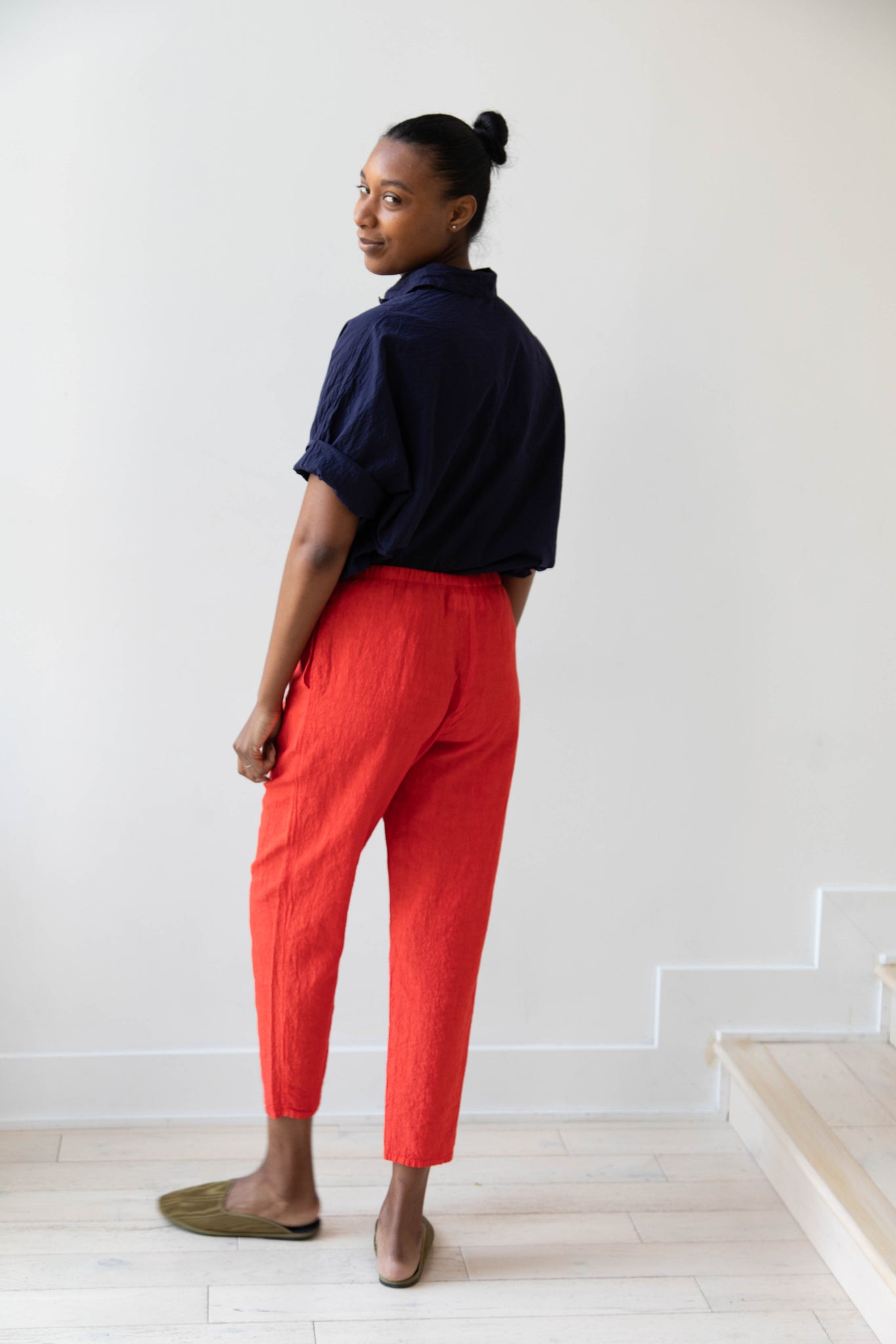 Manuelle Guibal | Simple Pantalon in Bright Red