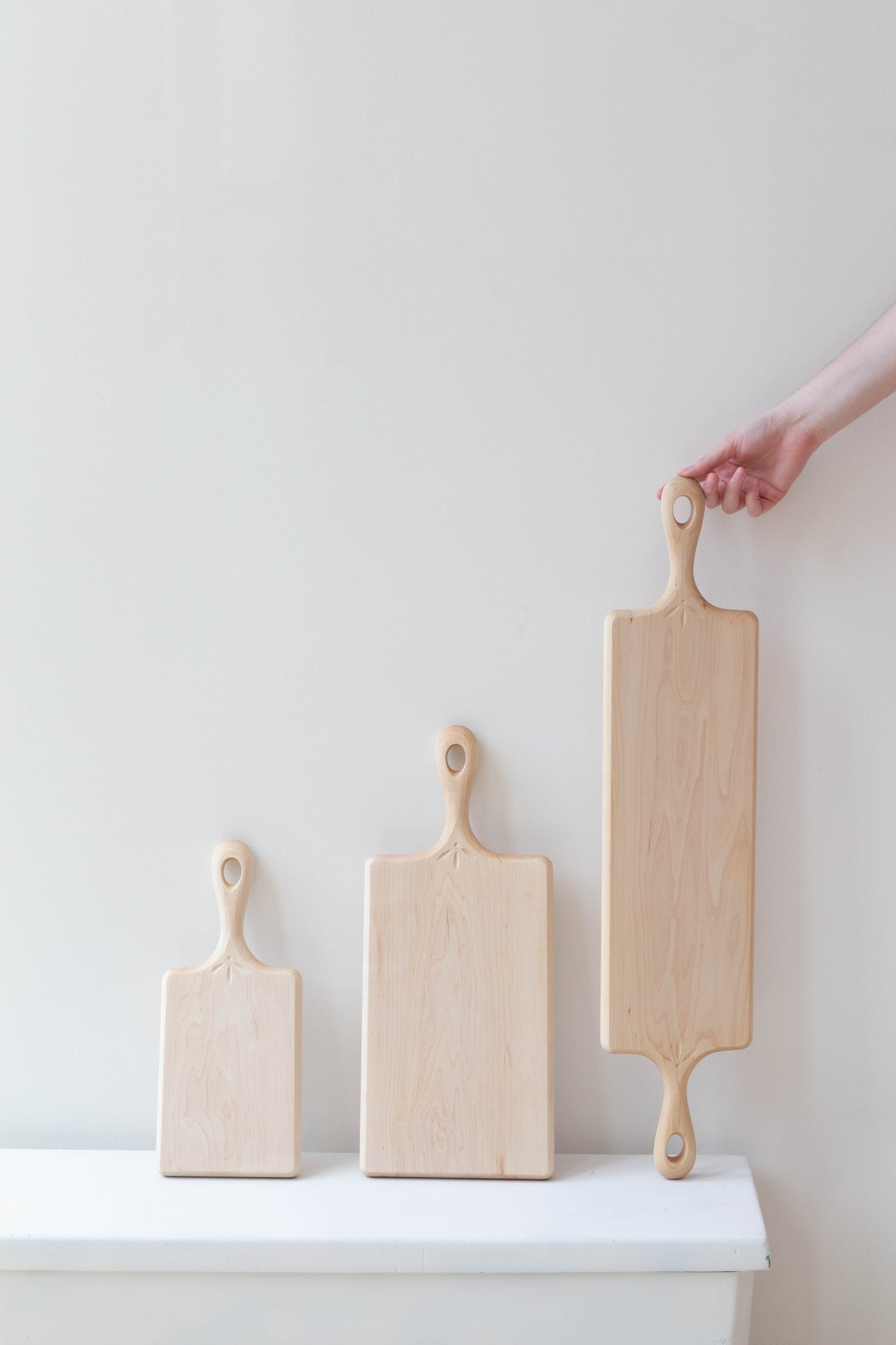 Classic Maple Wood Cutting Board with Handle